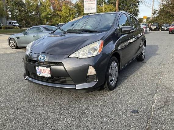 TOYOTA PRIUS C 2014 JTDKDTB33E1572915 image